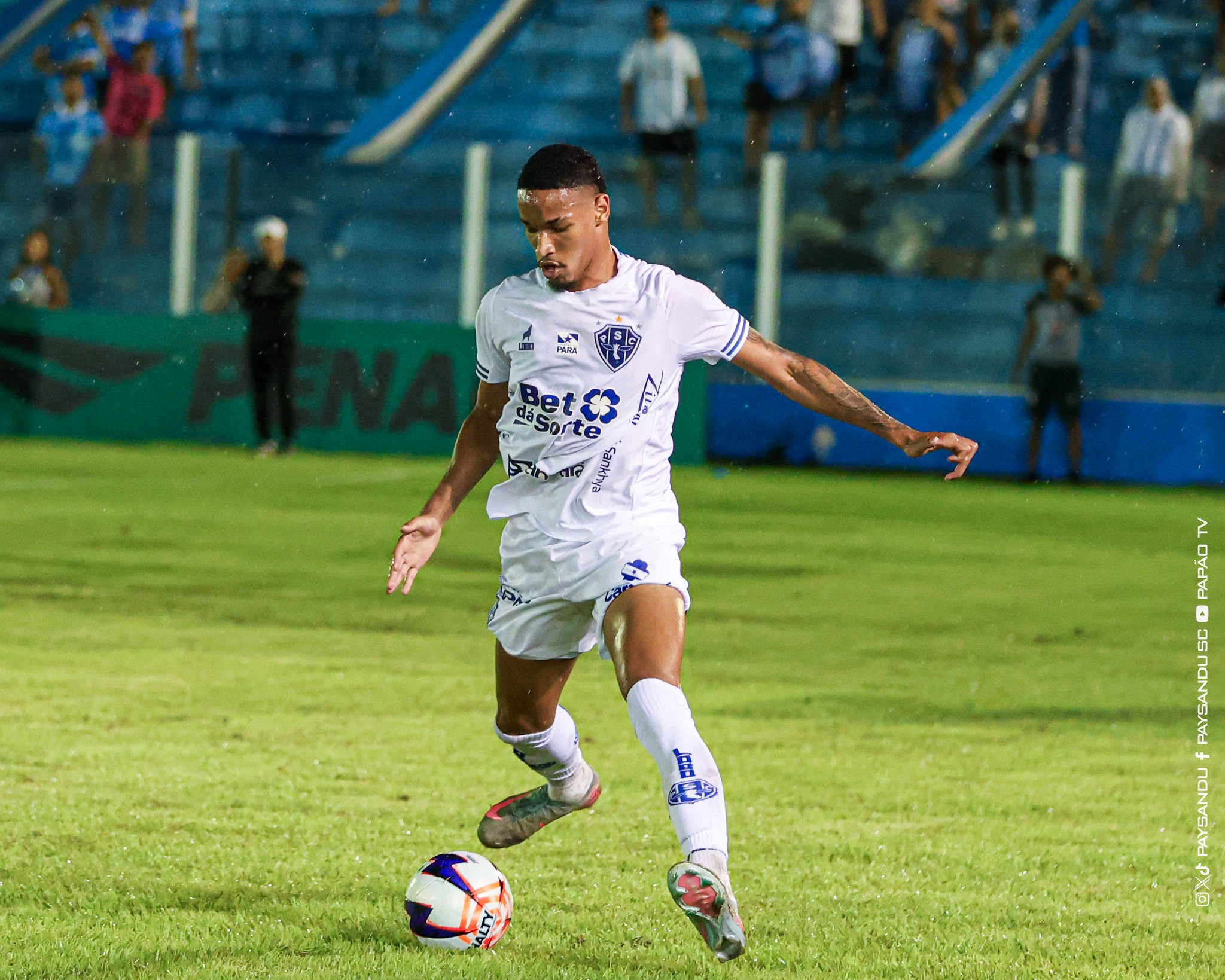 Lucas Cardoso admite "vacilo" do Paysandu na Série C, mas foca no topo: "Era para sermos líder"