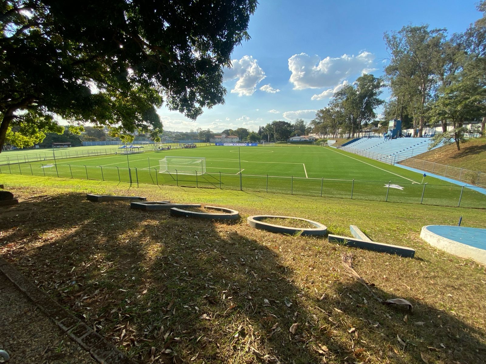 Cruzeiro realiza inscrição para peneira e formação do time sub-17 feminino.