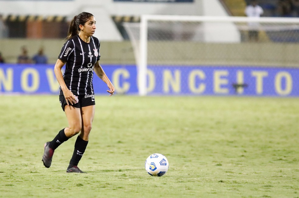 Lateral-direita Katiuscia rompeu ligamento do joelho e está fora da temporada do Corinthians — Foto: Rodrigo Gazzanel/Ag.Corinthians