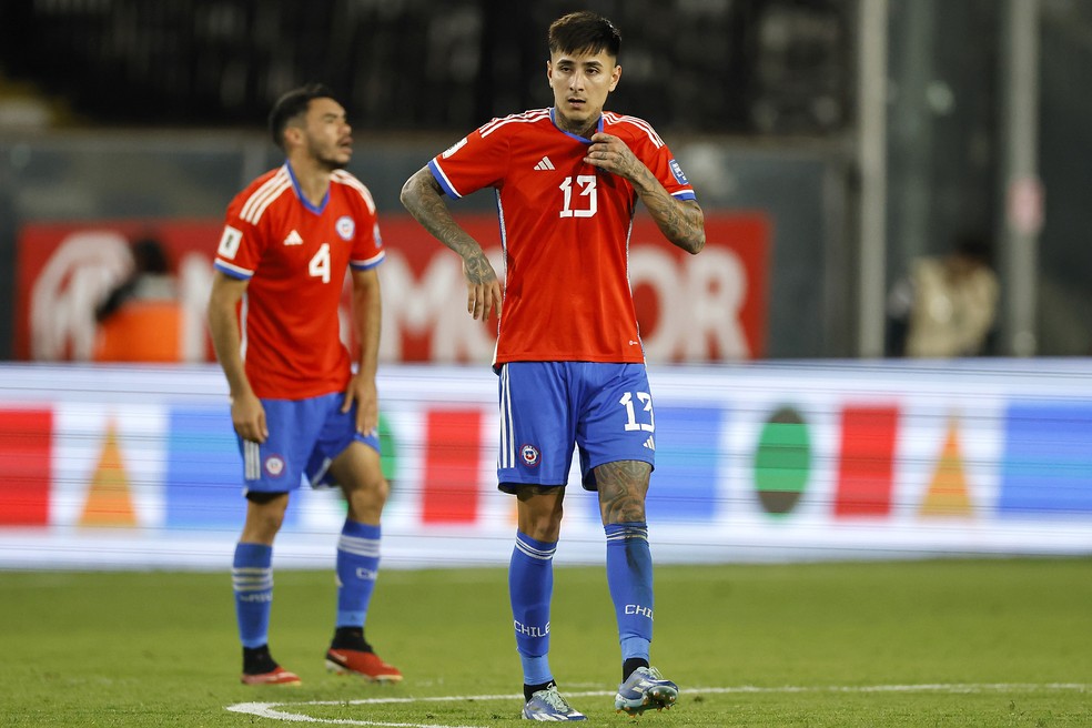 Pulgar em Chile x Paraguai — Foto: Marcelo Hernandez / Getty Images
