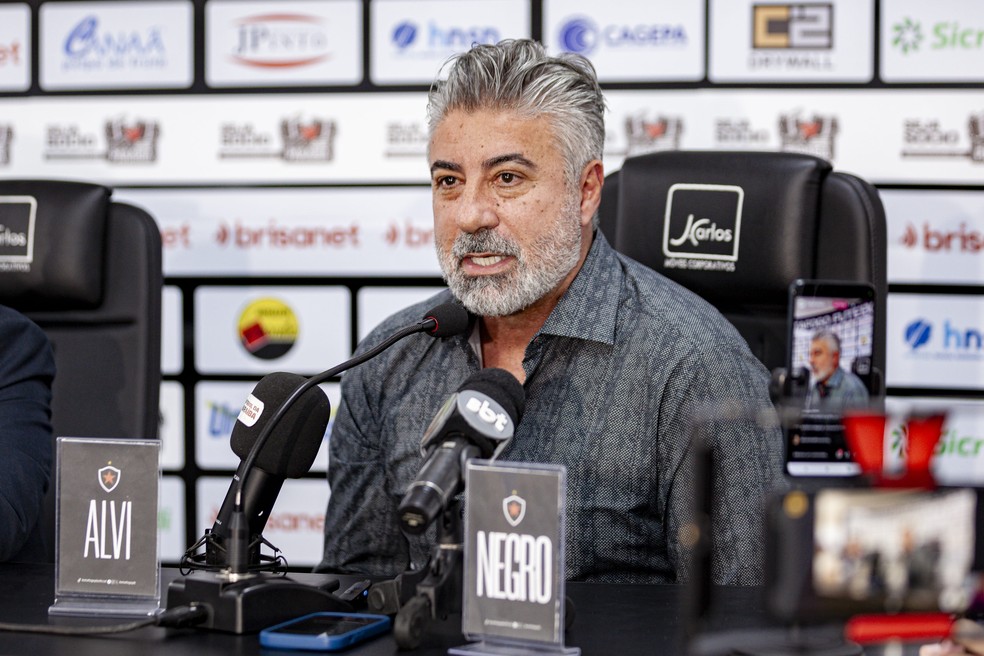 Alexandre Gallo foi apresentado como o novo CEO do Botafogo-PB — Foto: Cristiano Santos/Botafogo-PB