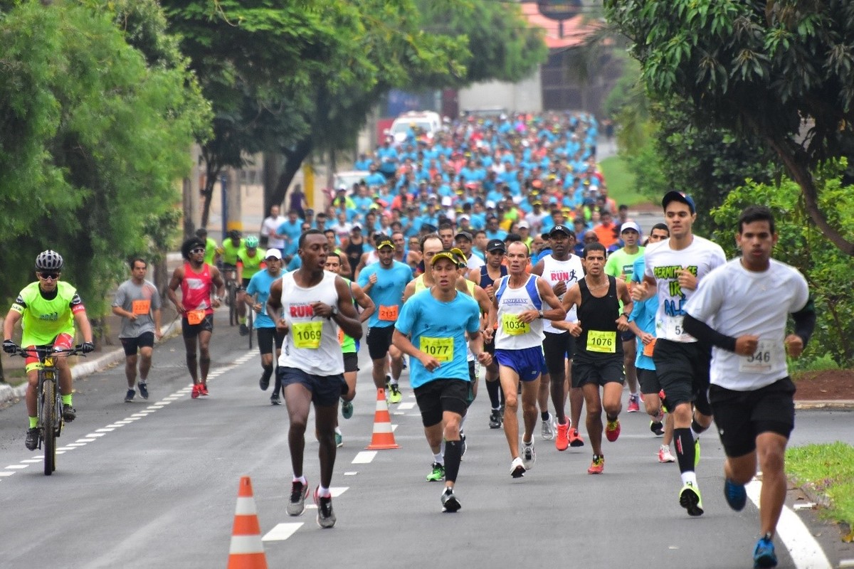 Avenidas principais e corredor do shopping conheça percurso da Meia Maratona de Uberaba
