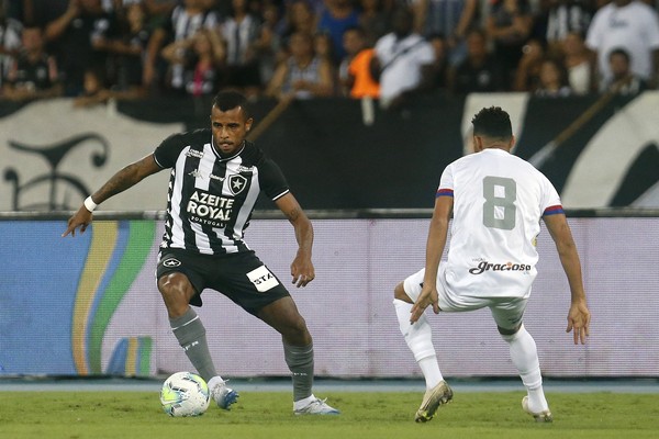 VÍDEO: Alex Santana, ex-Botafogo, marca golaço pelo Ludogorets - Fogo na  Rede