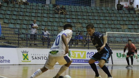 Tubarão arranca empate com o Santo André no primeiro jogo das oitavassaque na betfairfinal da Liga Nacional