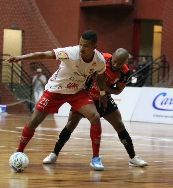 Vale vaga na final: Sorocaba e Joinville duelam pela semi da Liga Futsal, liga nacional de futsal