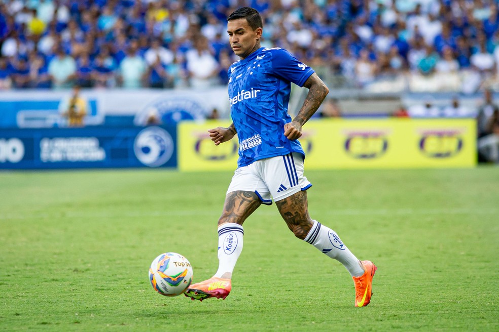 Cruzeiro conversa com Dudu para definir futuro; tendência é saída