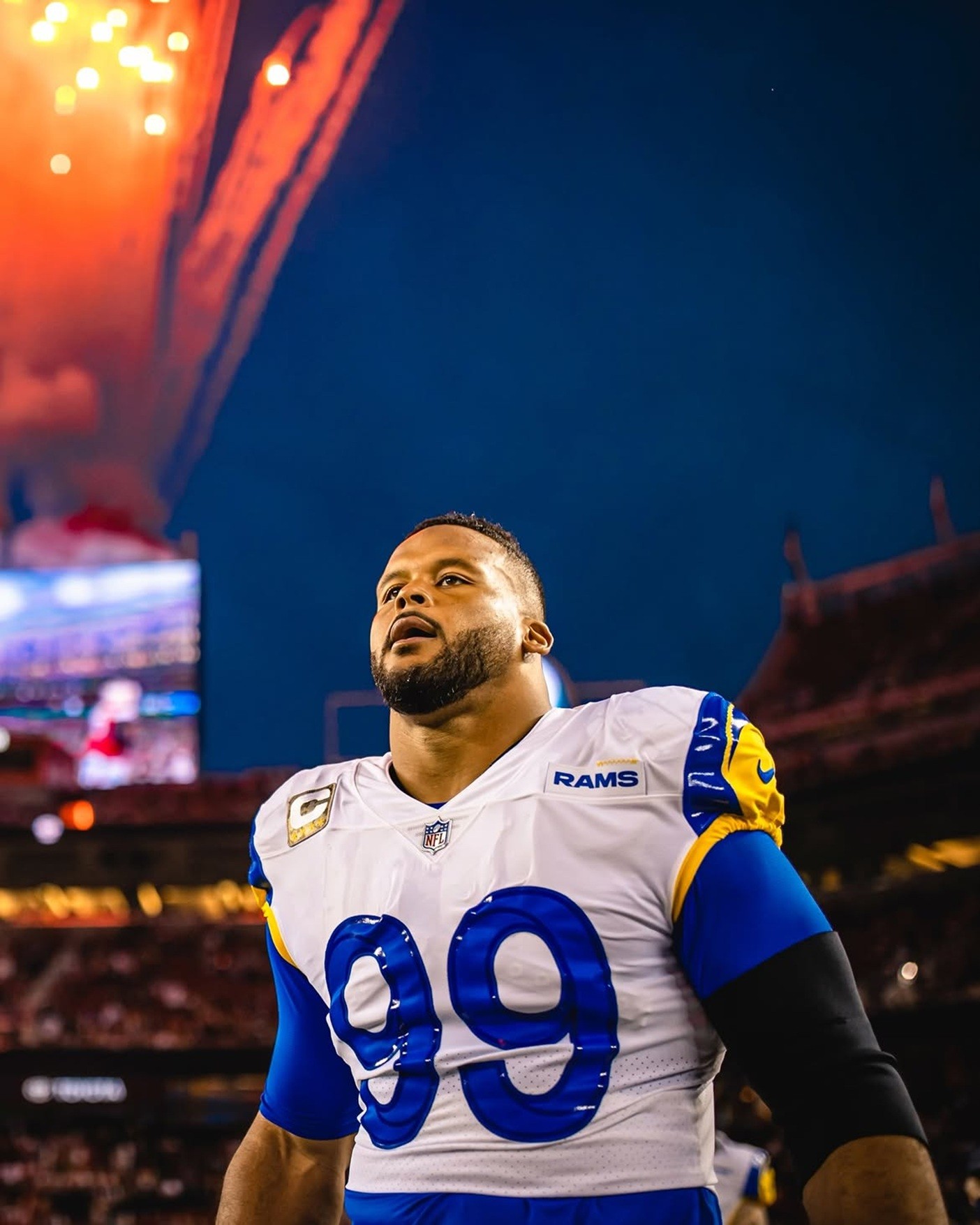 Lenda da NFL vê treino nas instalações carioca e foga de retorno à ativa