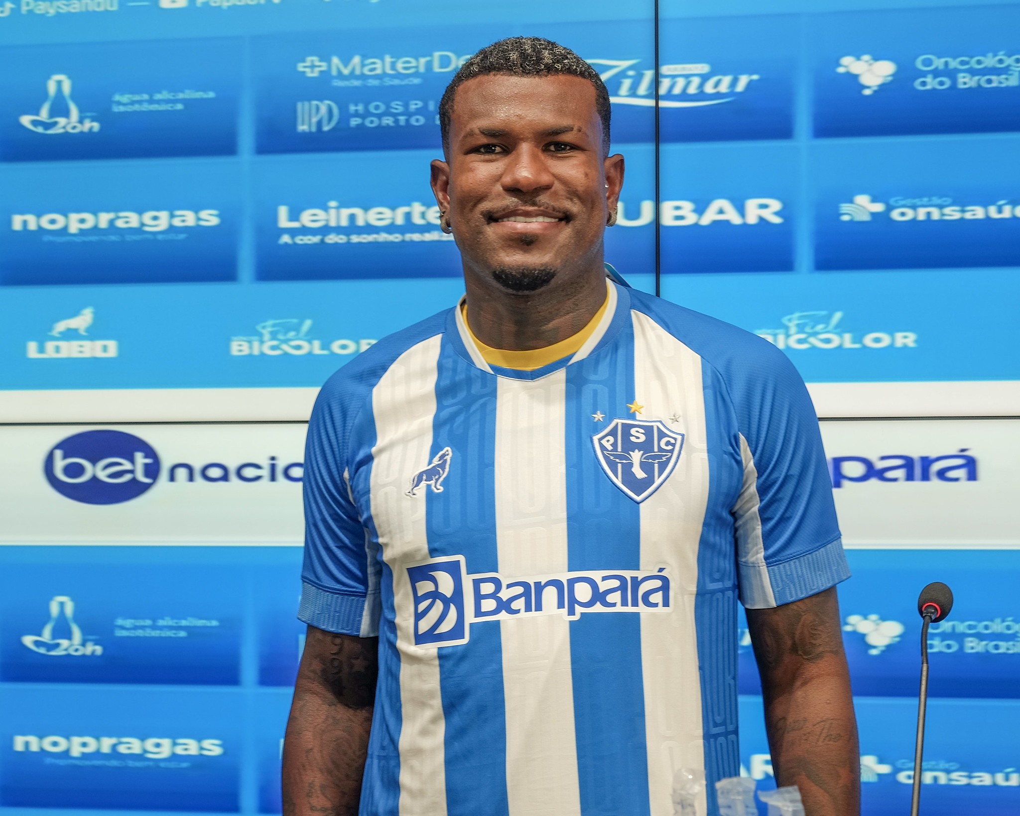 Após seis anos fora do Brasil, Geferson é apresentado no Paysandu: 