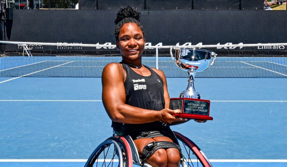 Vitória Miranda é campeã do Australian Open Júnior — Foto: Tennis Australia