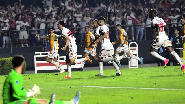 Gol de Calleri em São Paulo x San Lorenzo