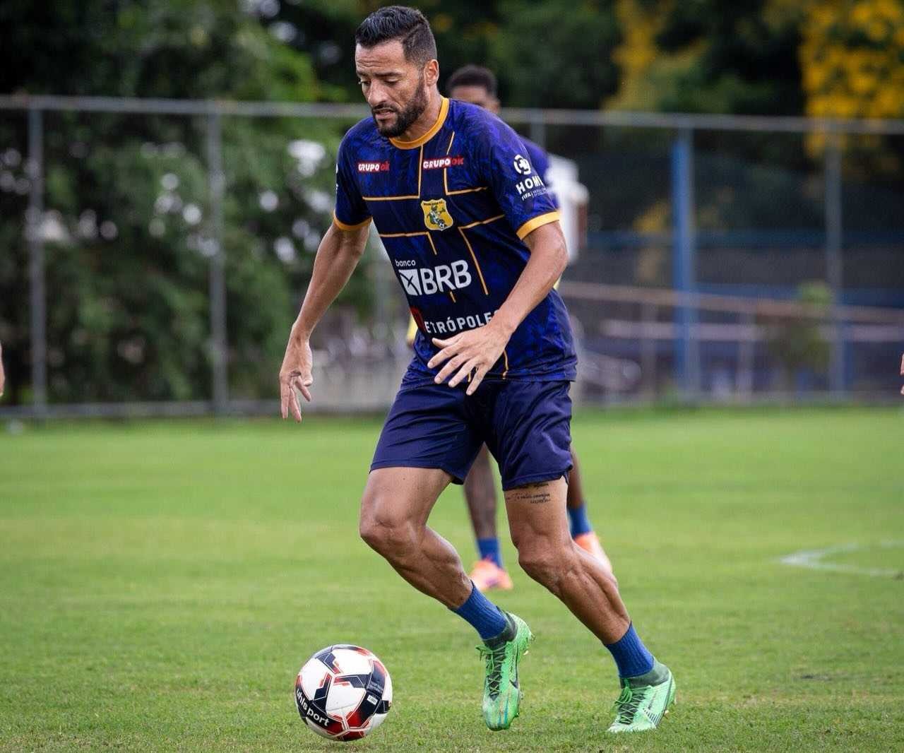 Paulista anuncia o atacante Anderson Magrão para a Copa Paulista