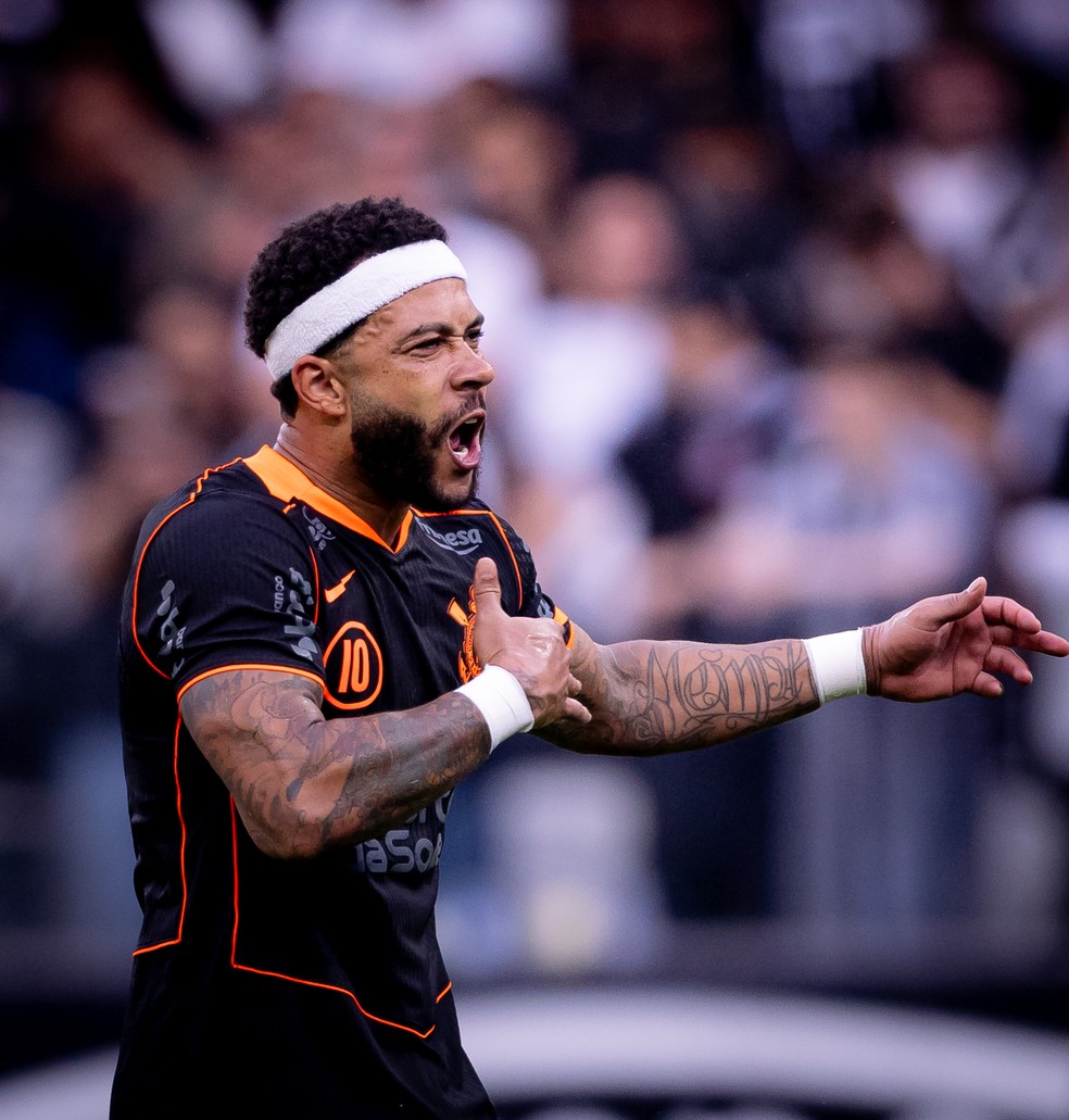 Memphis Depay em ação pelo Corinthians em partida do Campeonato Brasileiro. Foto: Rodrigo Coca/Corinthians