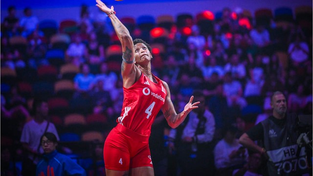Melissa Vargas marcou 33 pontos na final da VNL feminina