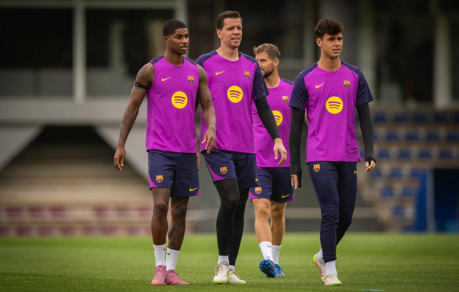 Rashford é destaque em terceiro treino com o Barcelona
