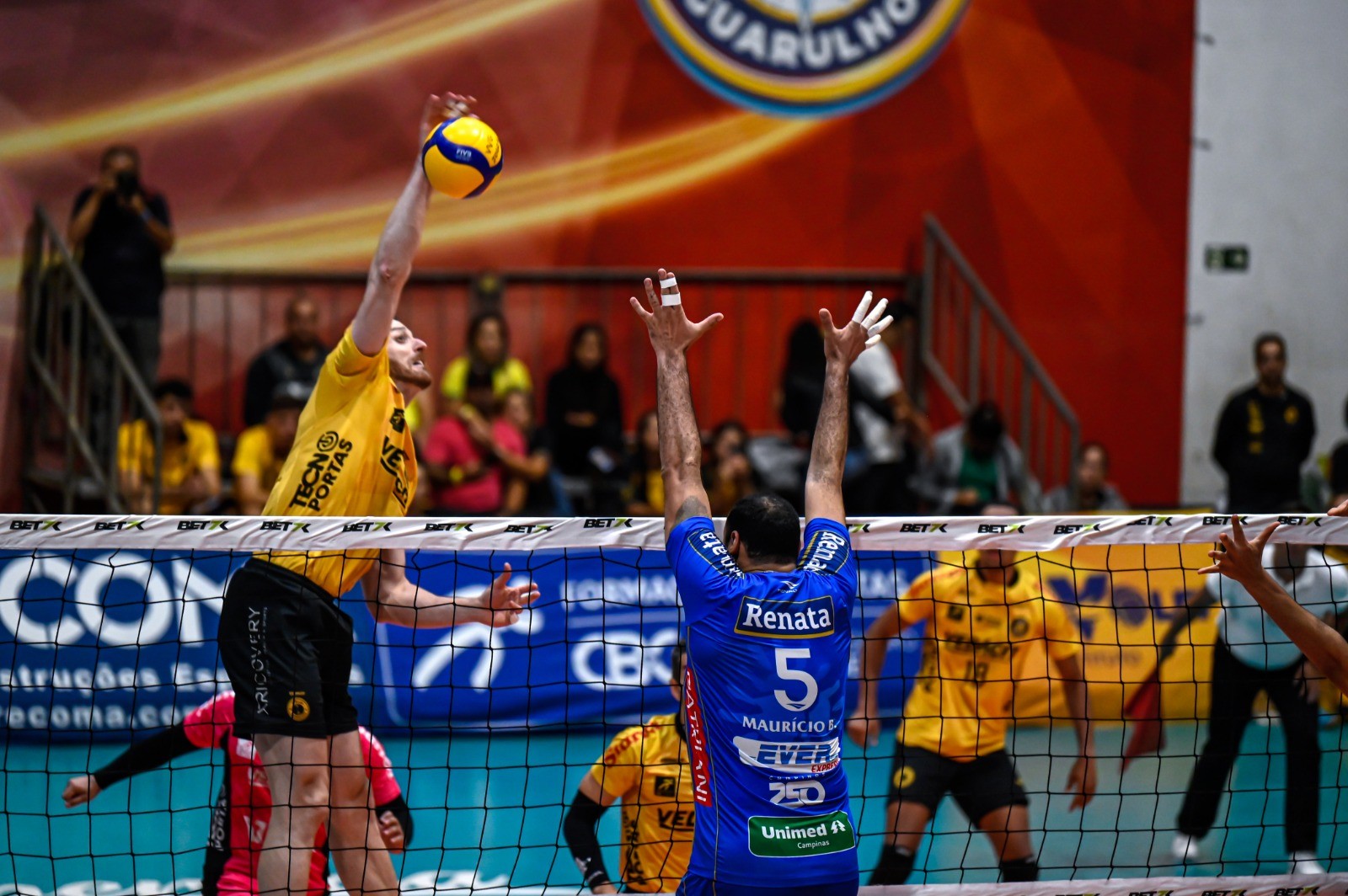 Guarulhos vence Campinas, e última vaga nos playoffs da Superliga fica ...