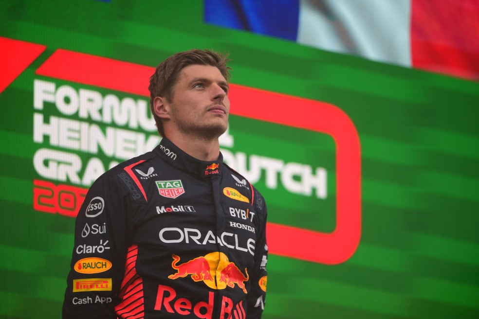 Verstappen conquista tricampeonato mundial da Fórmula 1, com