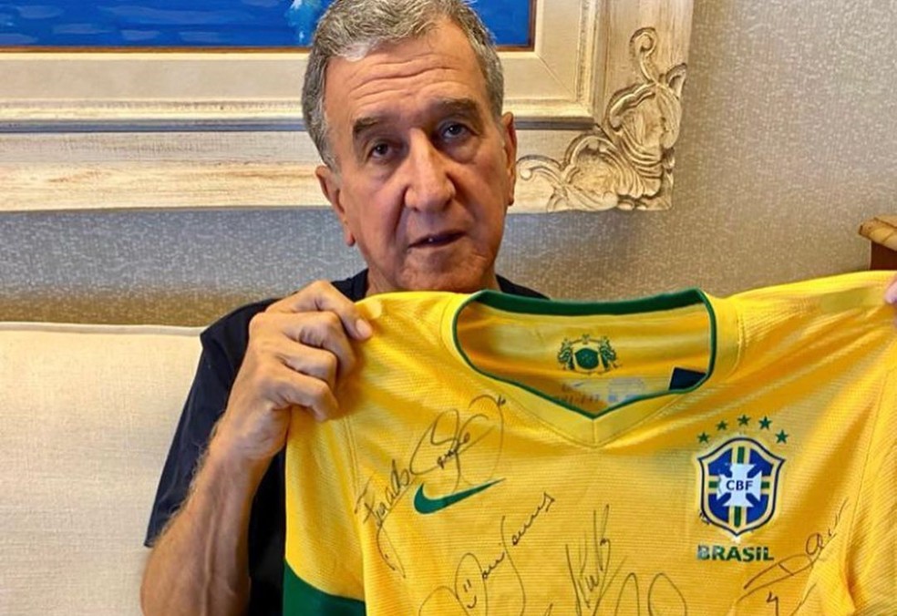 Cafu Signed Brazil Shirt - 1970, Number 2 Autograph Jersey