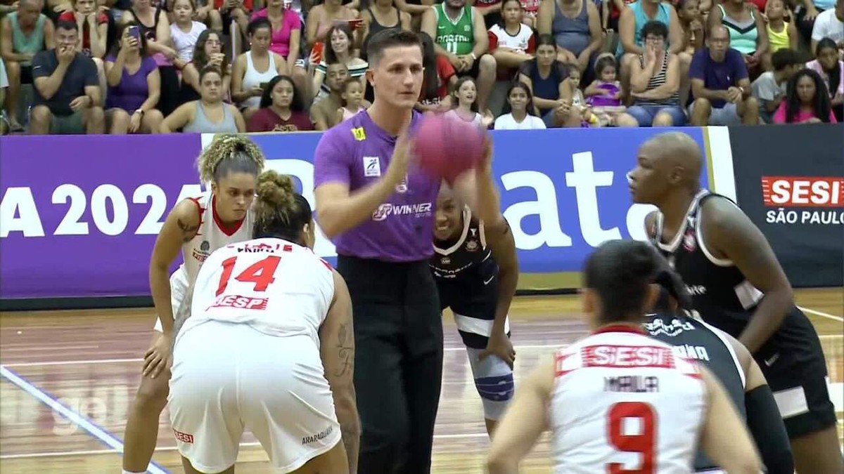Sesi araraquara vence Corinthians em duelo pela liderança da LBF