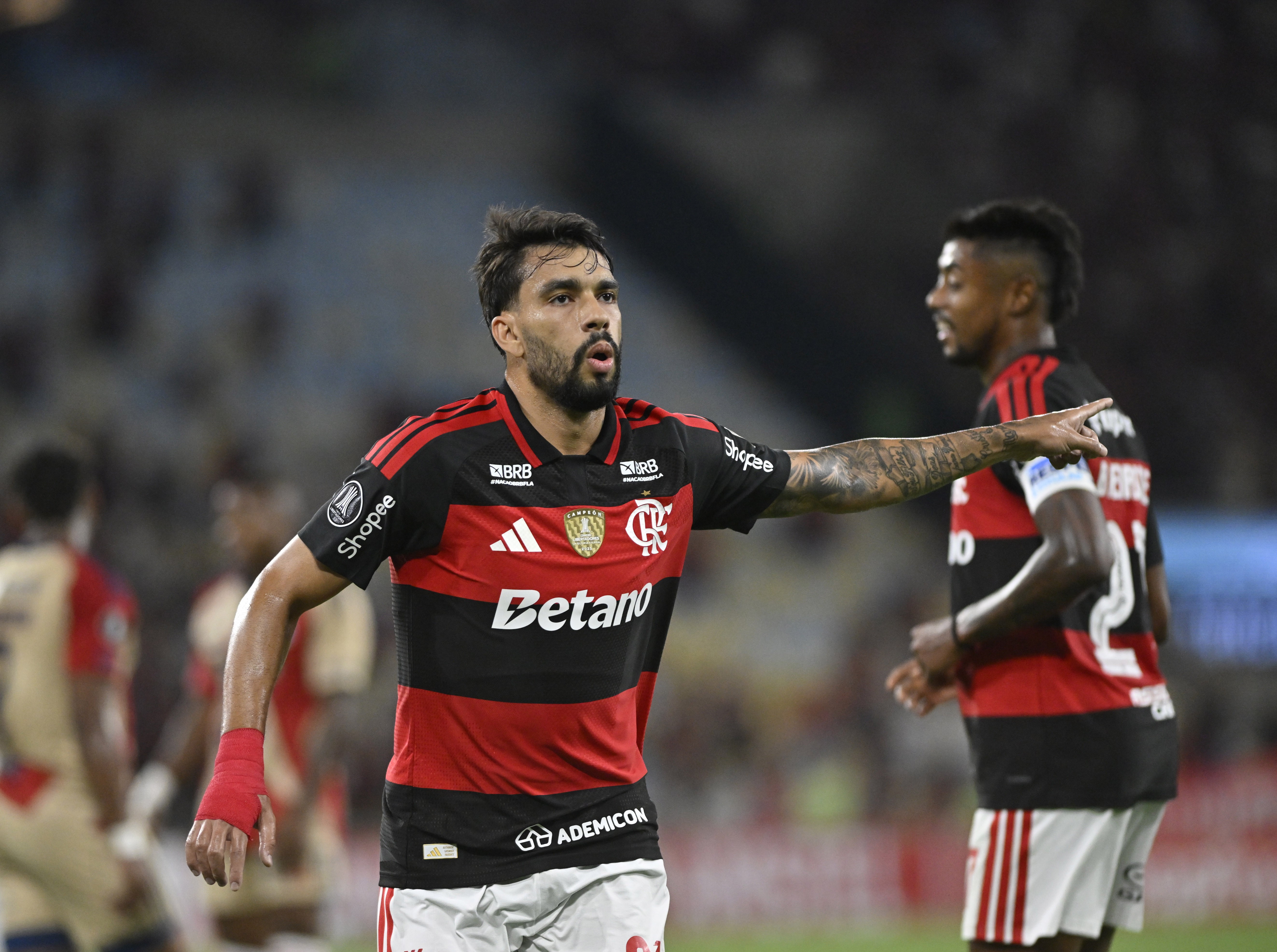 Paquetá brilha no meio-campo do Flamengo e se destaca como artilheiro em ascensão