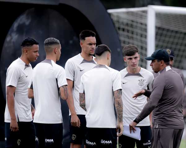 Escalação do Corinthians: campeões da Copinha vão ao CT, e Mano fecha preparação