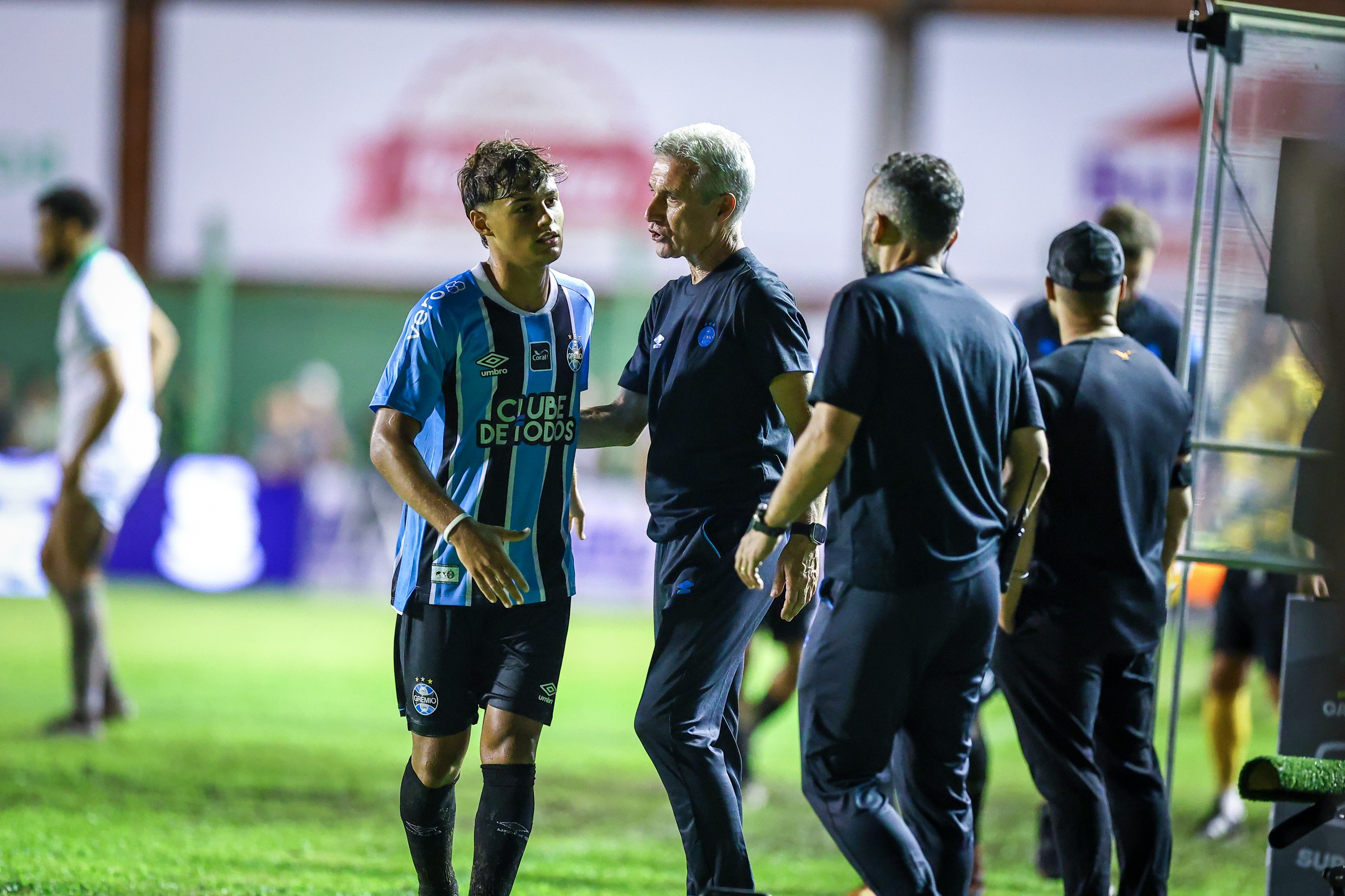 Análise: veja as primeiras impressões do Grêmio de Luís Castro | Ge