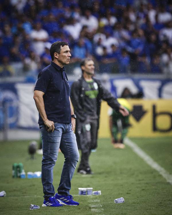Pressionado, Cruzeiro terá intertemporada em outubro; veja 5 desafios para Zé Ricardo
