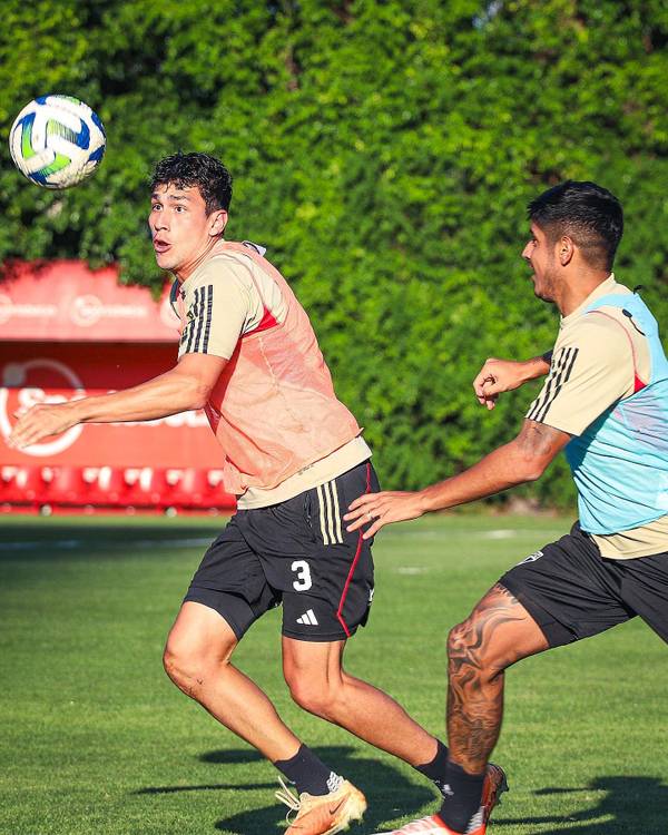 Desfalques de Beraldo e Diego Costa abrem espaço para disputa na zaga do São Paulo