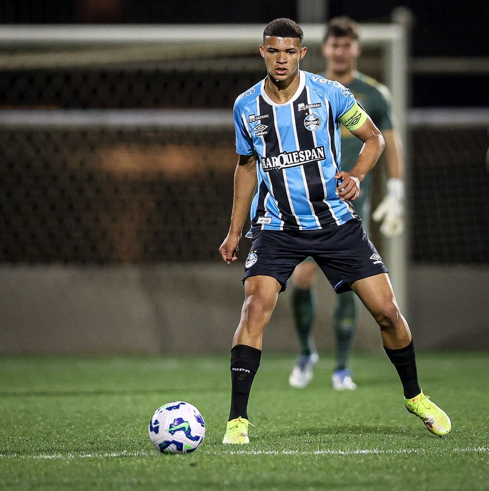 Luis Eduardo, zagueiro do Grêmio — Foto: Marcos Bezerra/Divulgação