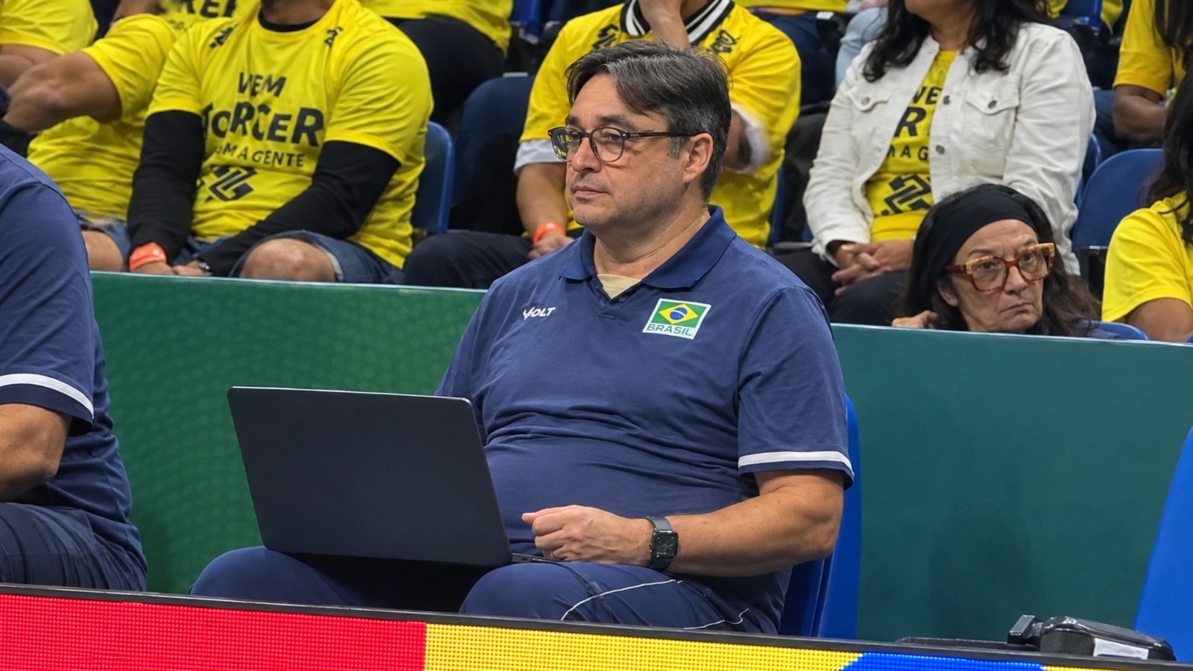 Jogadores na nuvem: como a seleção brasileira encurta distância com clubes de vôlei da Europa