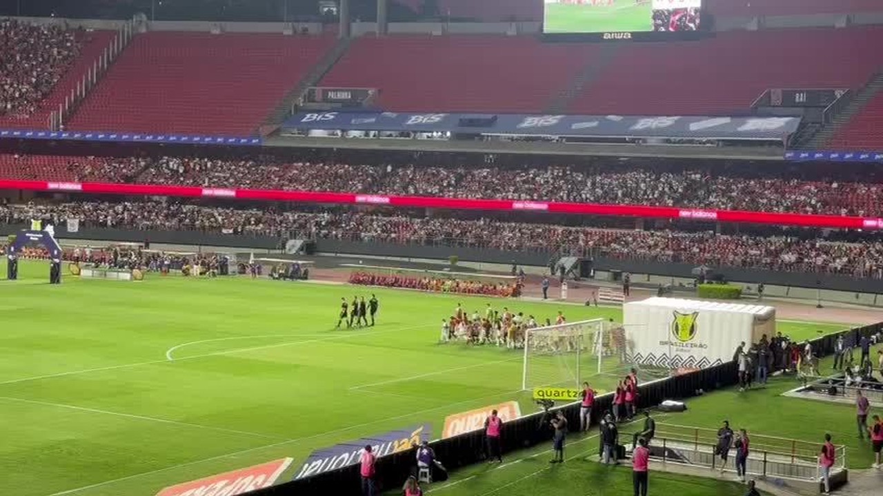 São Paulo x Inter - Entrada dos jogadores