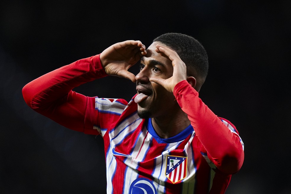 Samuel Lino segue se destacando pelo Atltico de Madrid  Foto: Getty Images