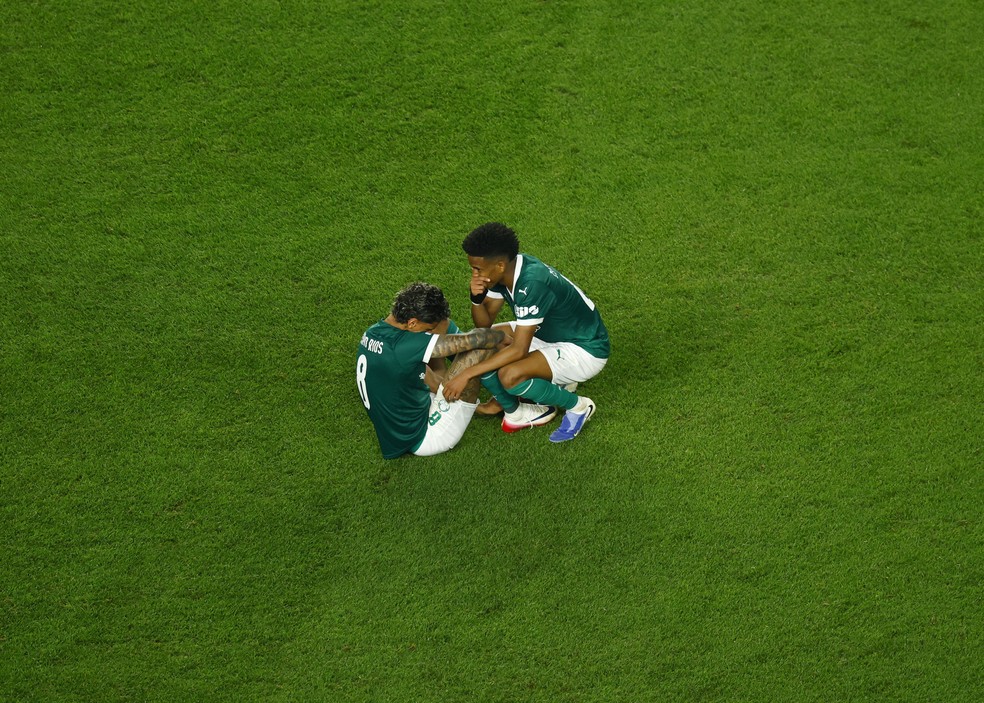Richard R&iacute;os e Estev&atilde;o ap&oacute;s Palmeiras x Chelsea &mdash; Foto: REUTERS/Susana Vera