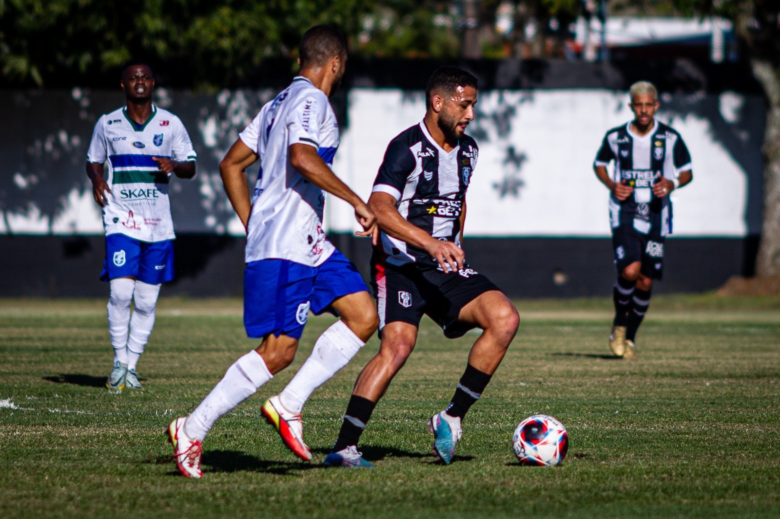 Treze anuncia meia Alex Sandre e já conta com 28 jogadores em seu ...