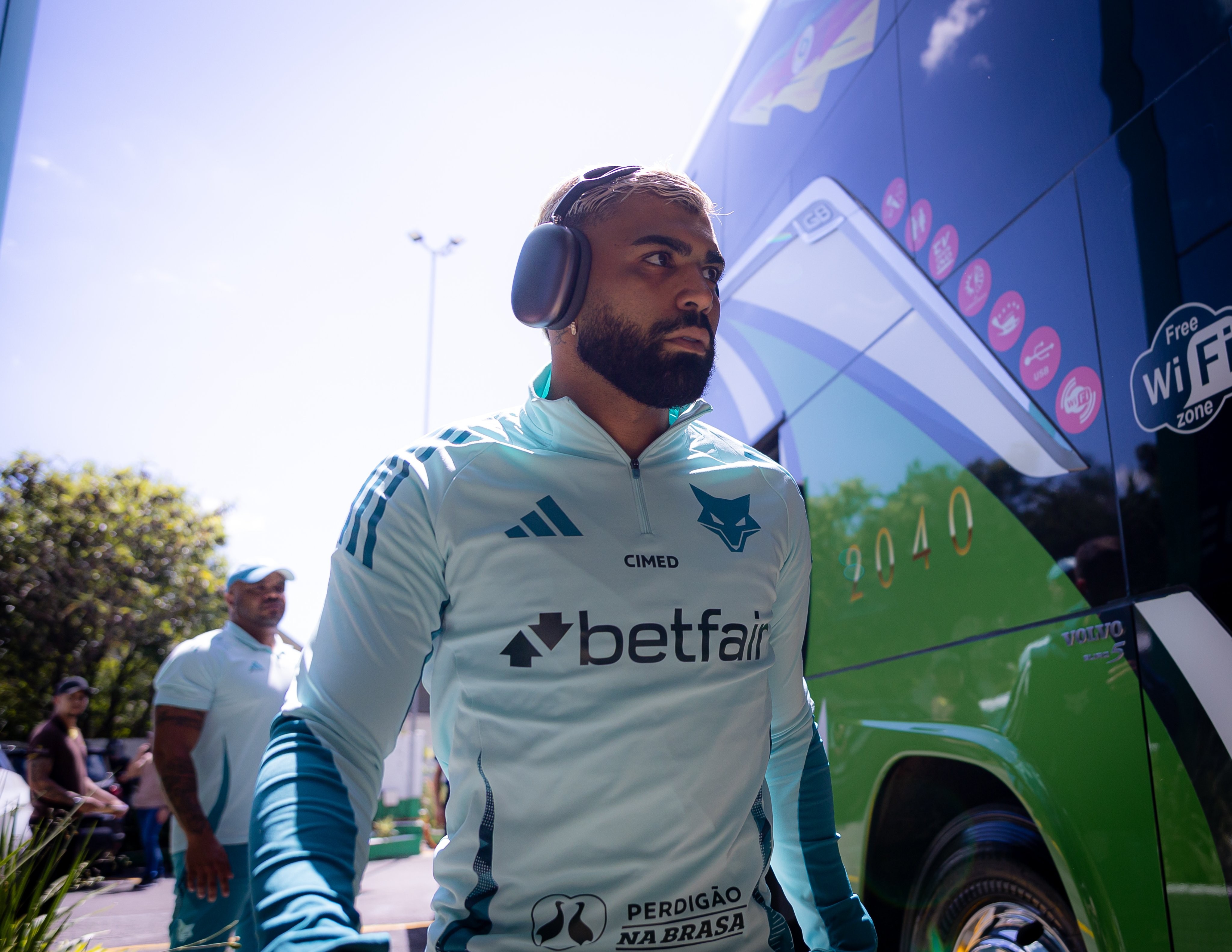 Gabigol comemora classificação do Cruzeiro para Libertadores: objetivo alcançado.