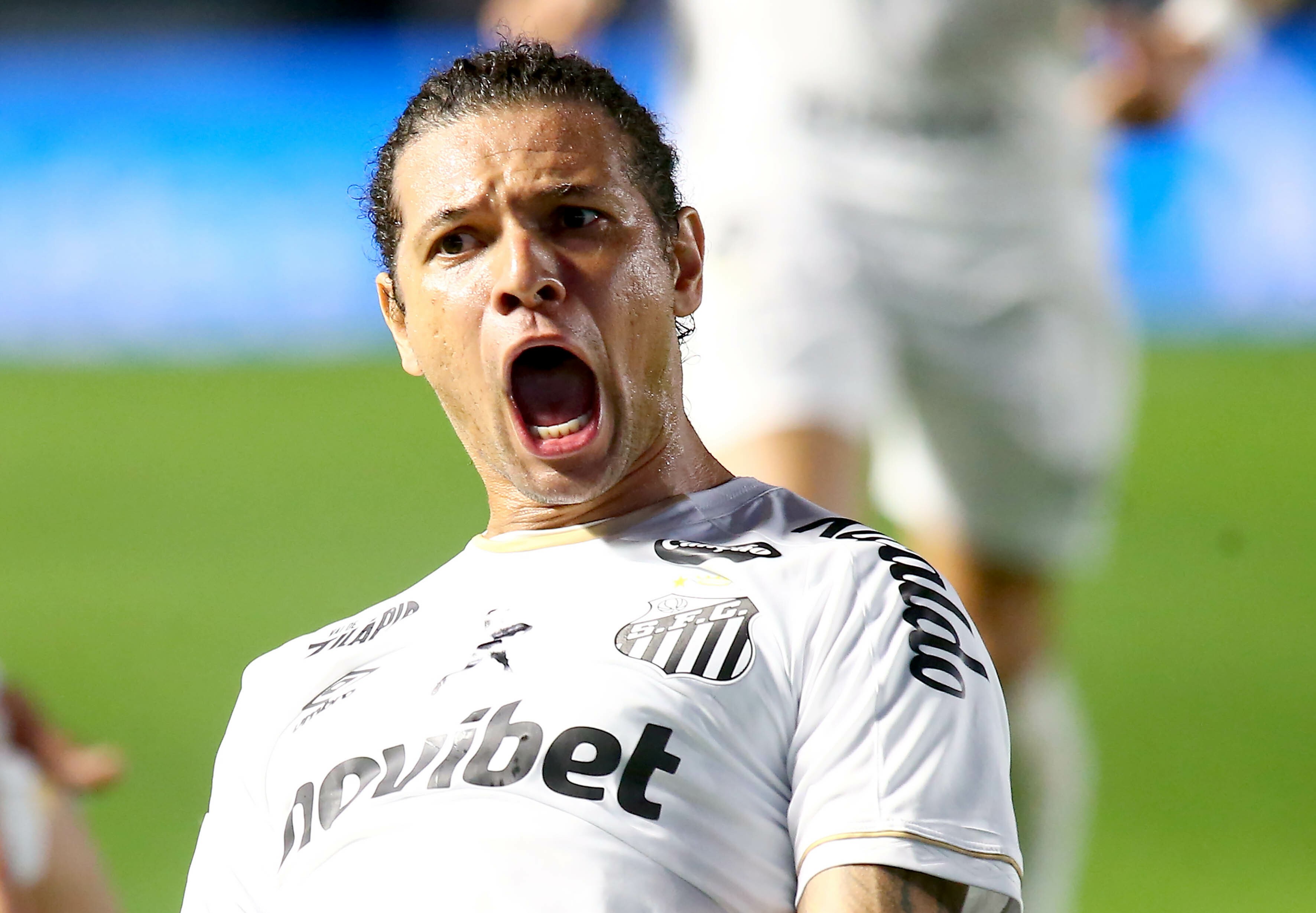 Atuações do Santos: Arão e Oliva brilham com assistências de Gabigol; dê suas notas