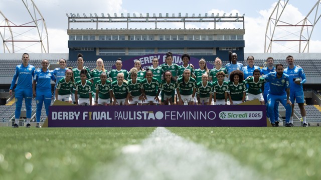 Equipe do Palmeiras na final do Campeonato Paulista Feminino