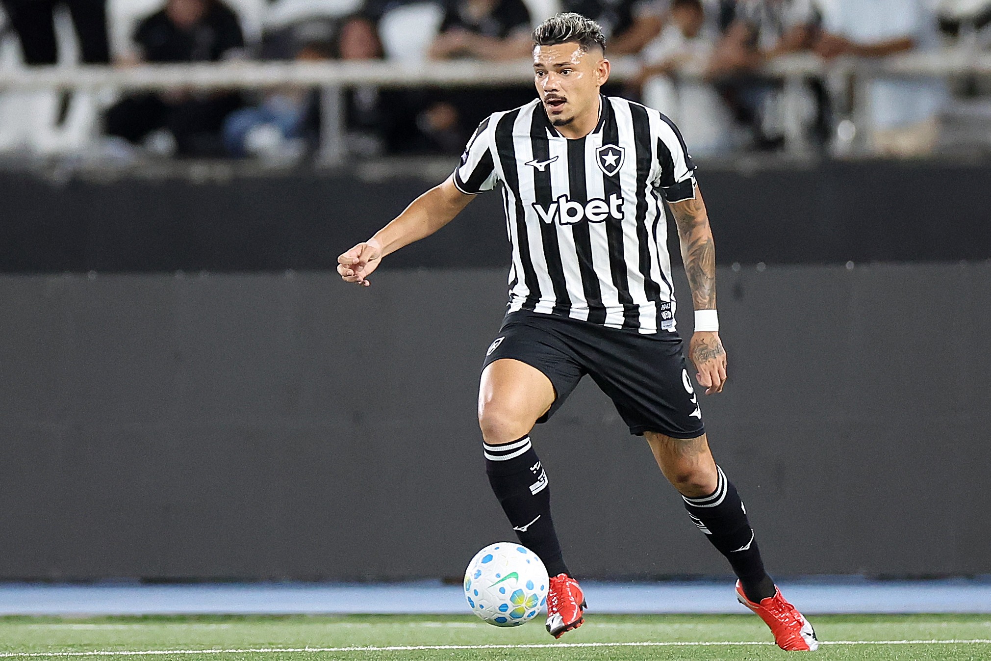 Chuta aí: acerte todas as vítimas de Tiquinho Soares pelo Botafogo