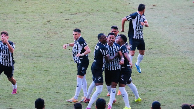 ABC fez 1 a 0 logo no início da partida com Wallyson