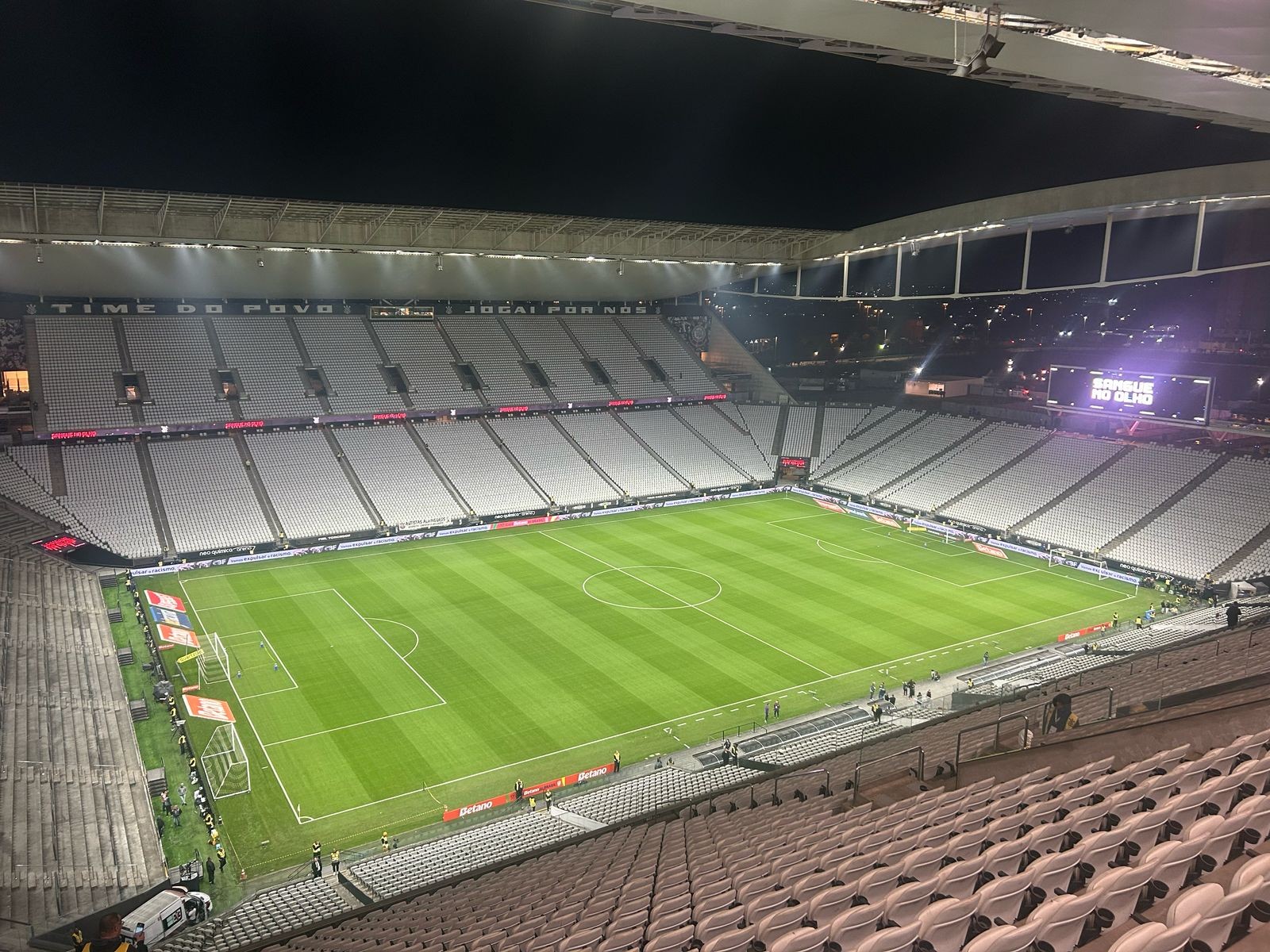 COBRANÇA MILIONÁRIA SUSPENSA!!Corinthians obtém suspensão de cobrança milionária de impostos!