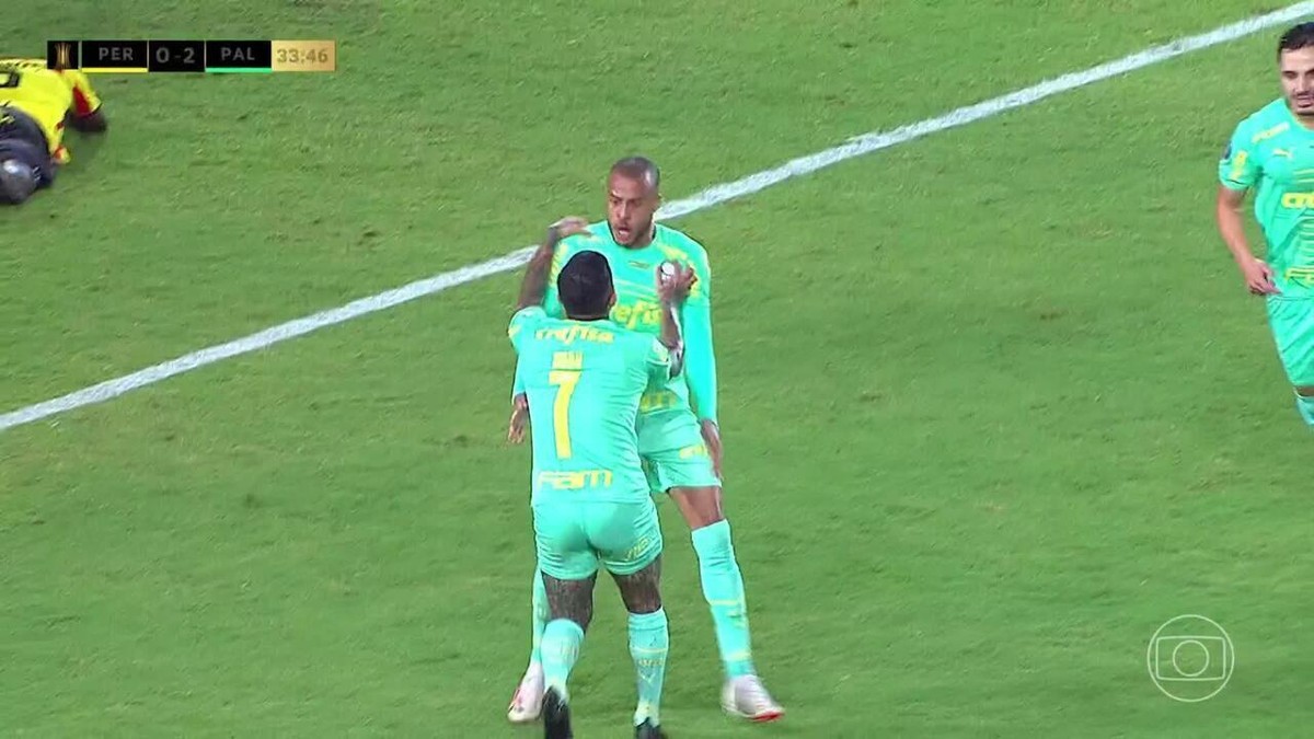 Análise: Palmeiras se impõe com surpresa de Abel e dá show para ficar perto de vaga na Libertadores