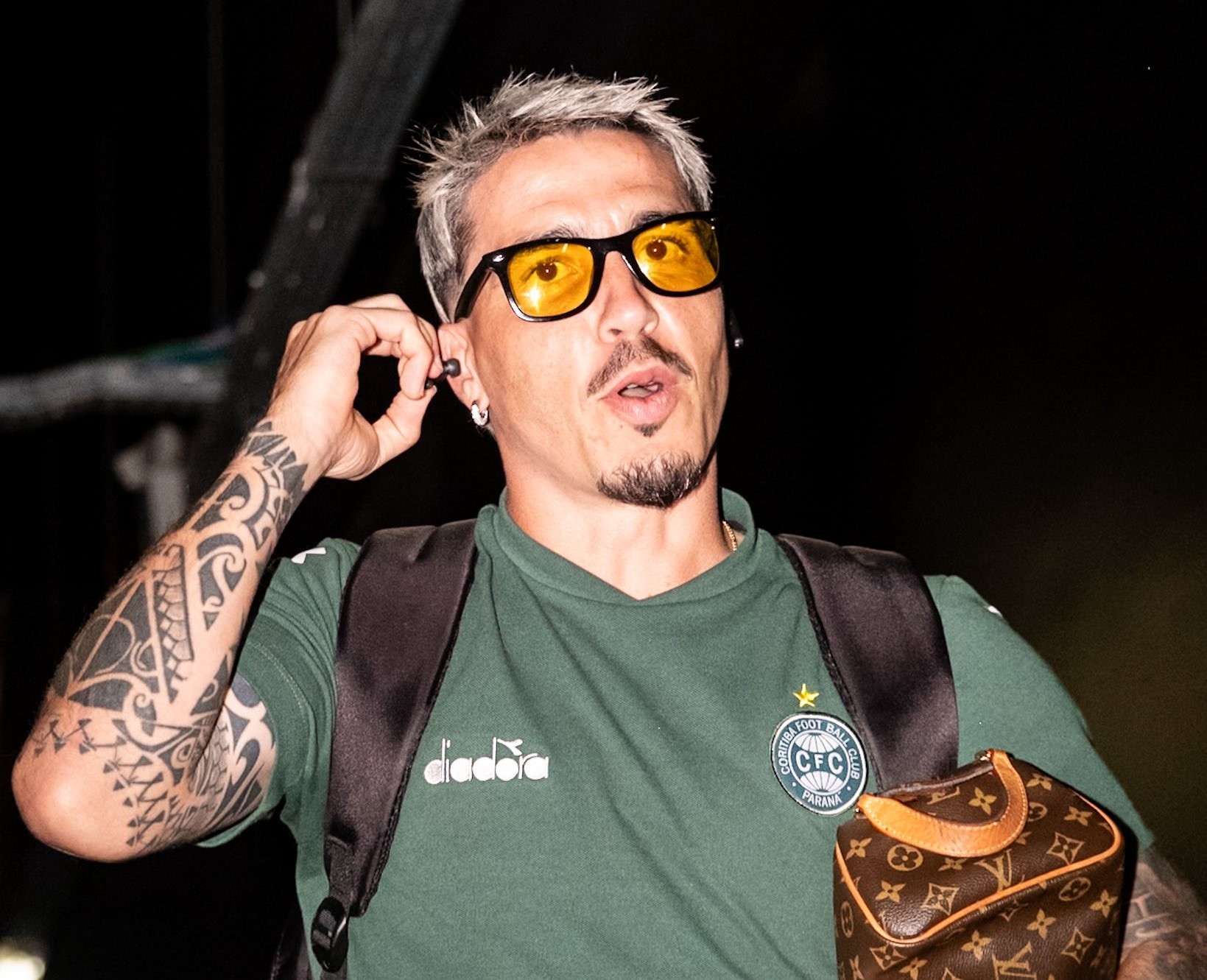 Meia do Coritiba encara o STJD e pode desfalcar o time contra o Corinthians