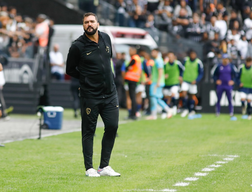 Danilo, técnico do Corinthians, em final da Copinha 2024 — Foto: Rodrigo Gazzanel/Ag Corinthians