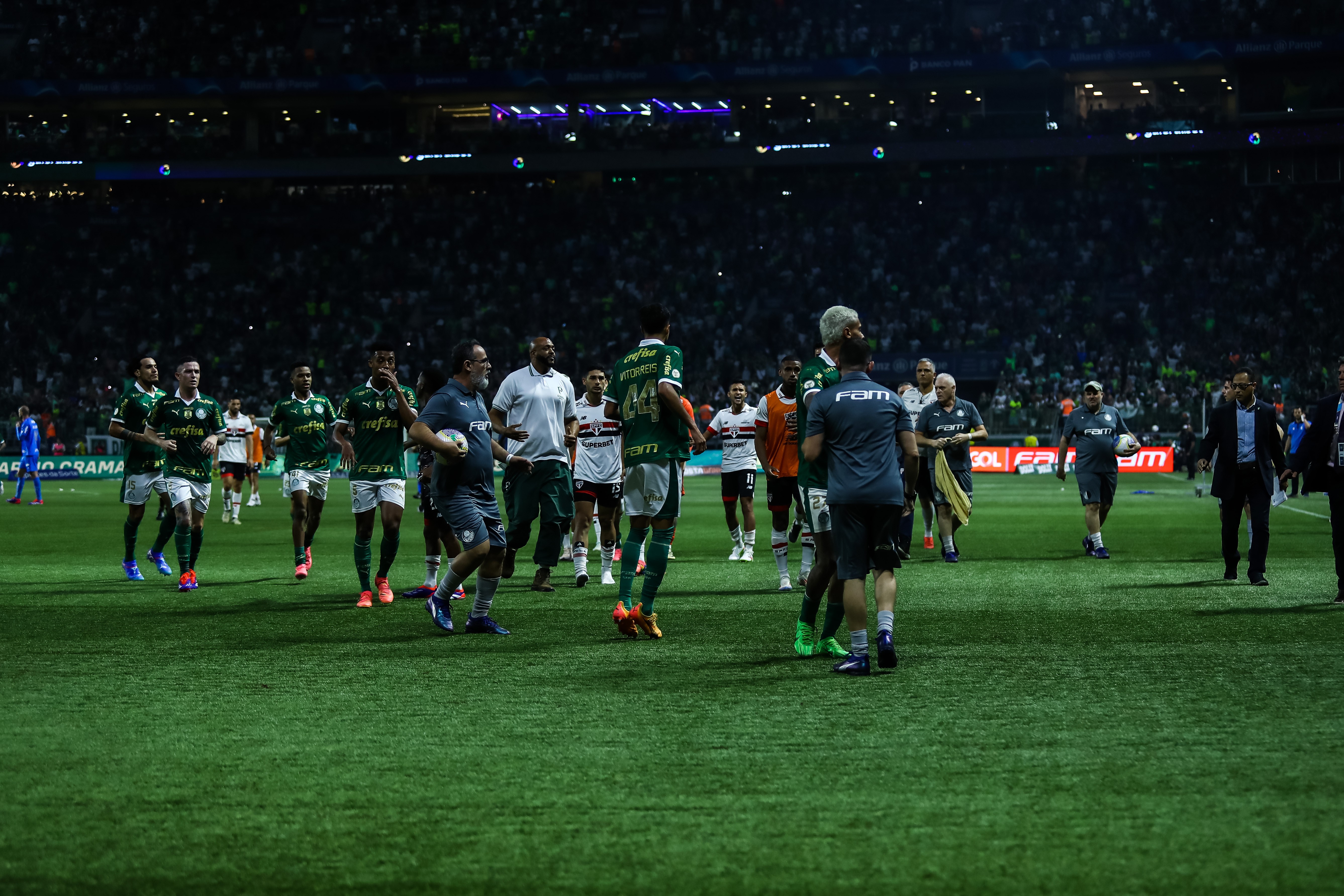 Estremecimento entre Palmeiras e São Paulo ganha novo capítulo no futebol