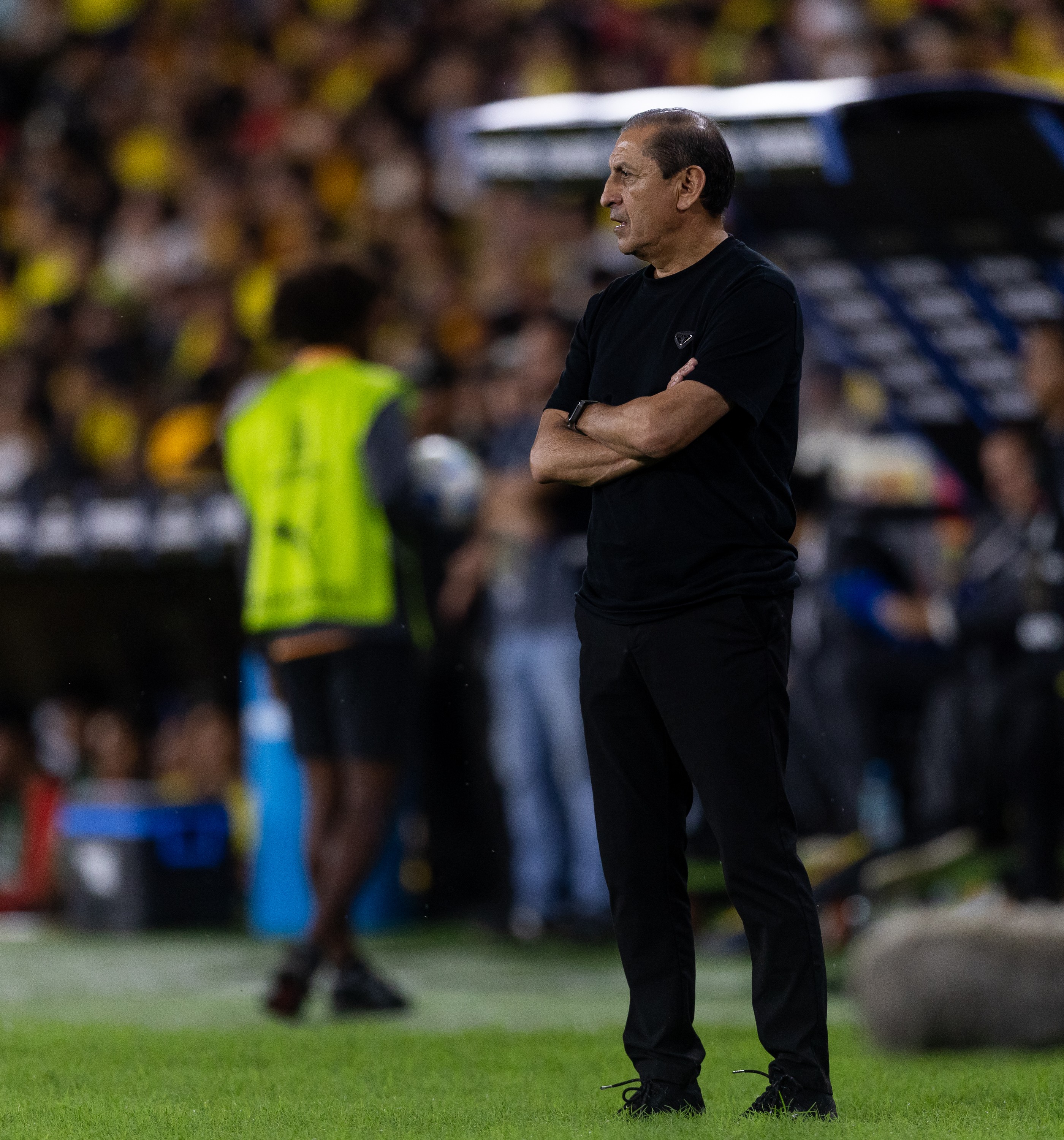 Corinthians reconhece superioridade do Barcelona-EQU, mas mantém esperança no confronto.