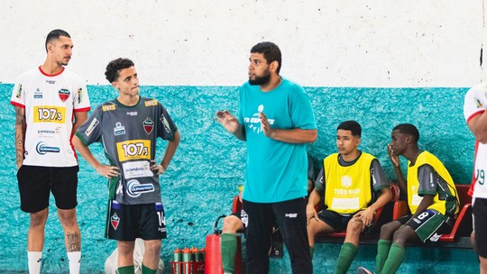 Goleiro Max assume tarefa como treinador da basefutebol sportingbetTrês Rios - Foto: (Arquivo Pessoal)