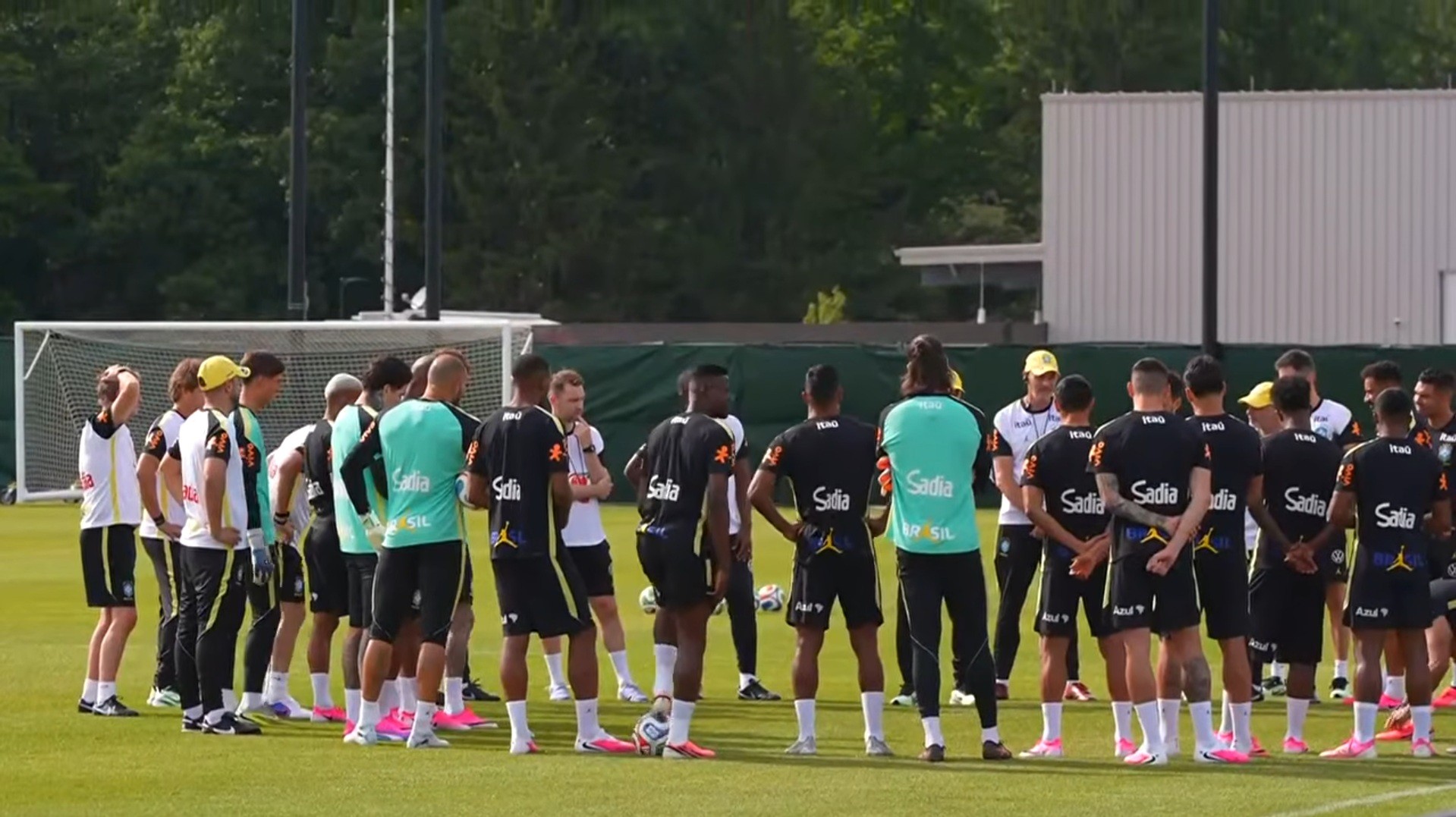 Ancelotti comanda primeiro treino da Seleção nos EUA