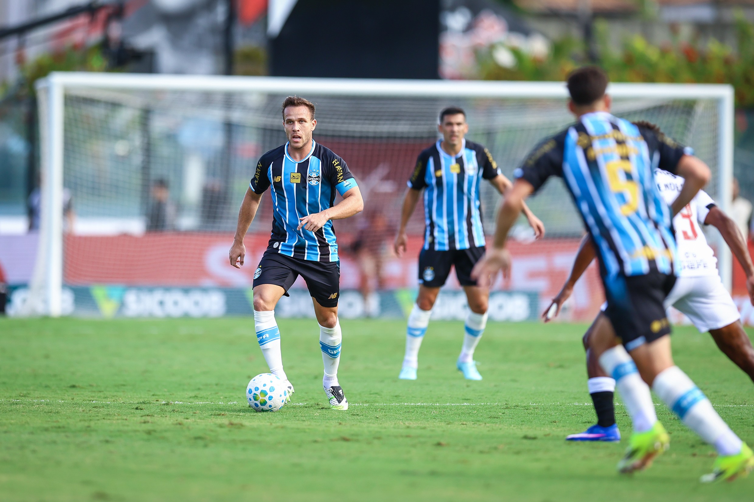 Titulares do Grêmio se aproximam de fim de contrato; saiba detalhes | Ge