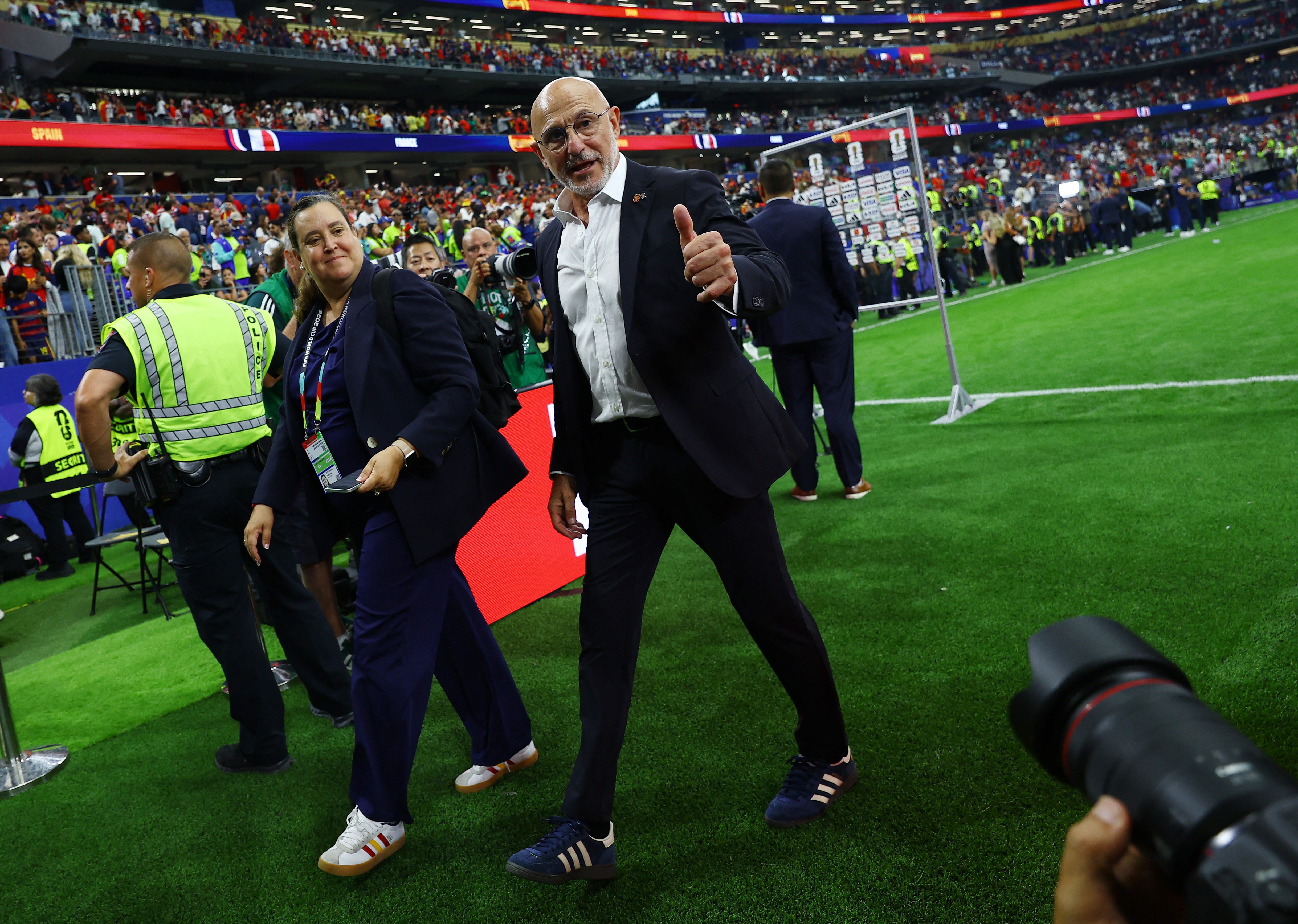 De La Fuente se rende à atuação da Espanha: "Somos a melhor equipe do mundo"