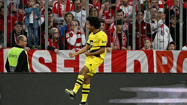 Karim Adeyemi comemorra, Bayern x Borussia Dortmund