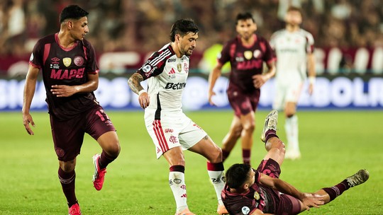 Arrascaeta desabafa após derrota do Flamengo na Recopa: "Temos que mudar muita coisa" - Foto: (Gilvan de Souza/Flamengo)